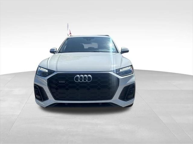 2025 Audi Q5 Premium 45 TFSI S line quattro 2025 Audi Q5 Premium 45 TFSI S line quattro