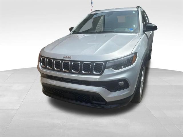 2024 Jeep Compass Latitude 4x4 2024 Jeep Compass Latitude 4x4