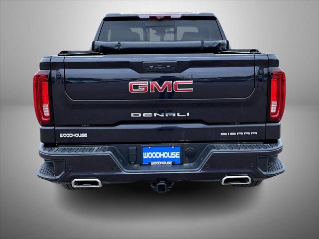 2022 GMC Sierra 1500 4WD Crew Cab Short Box Denali