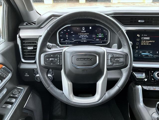 2022 GMC Sierra 1500 4WD Crew Cab Short Box Denali