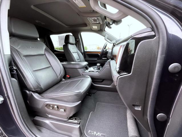 2022 GMC Sierra 1500 4WD Crew Cab Short Box Denali