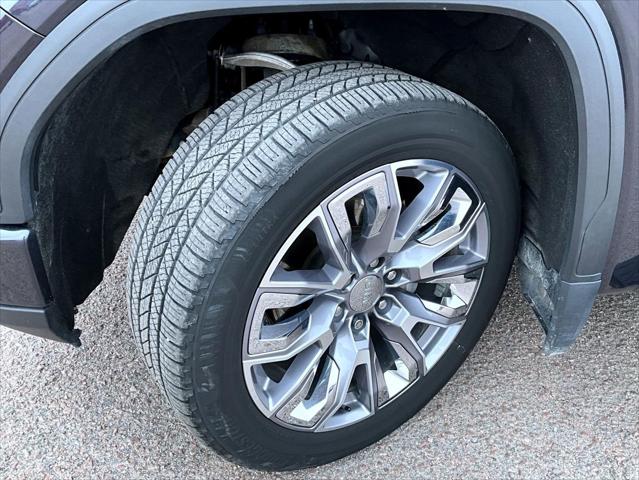2022 GMC Sierra 1500 4WD Crew Cab Short Box Denali