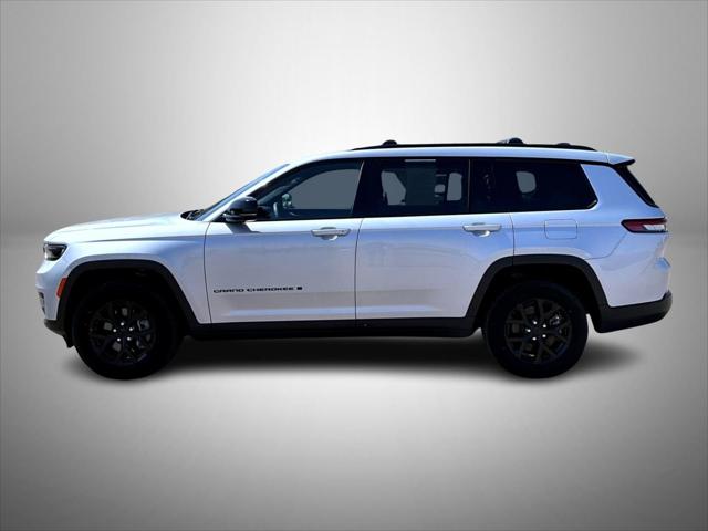 2024 Jeep Grand Cherokee L Altitude 4x4