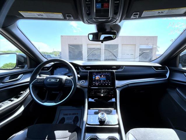 2024 Jeep Grand Cherokee L Altitude 4x4