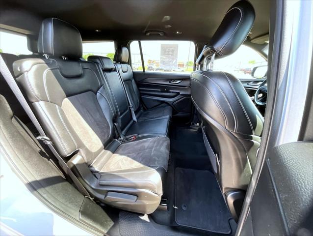 2024 Jeep Grand Cherokee L Altitude 4x4