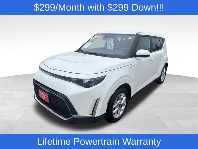 2025 Kia Soul LX for sale in Burlington, WI
