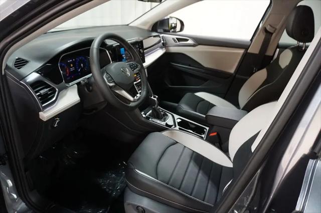 2026 Volkswagen Taos SEL