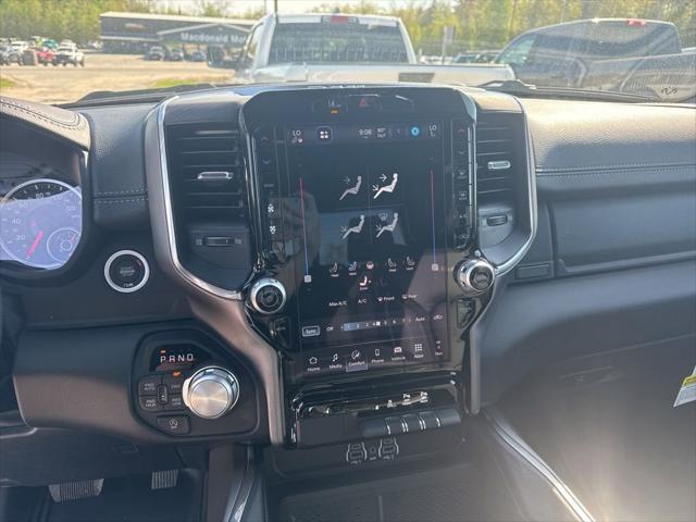 2026 Ram 1500 Laramie Crew Cab 4x4 5'7" Box