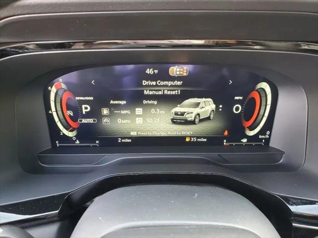2026 Nissan Pathfinder SL