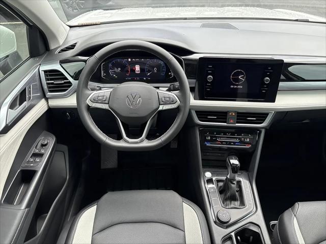 2026 Volkswagen Taos SEL