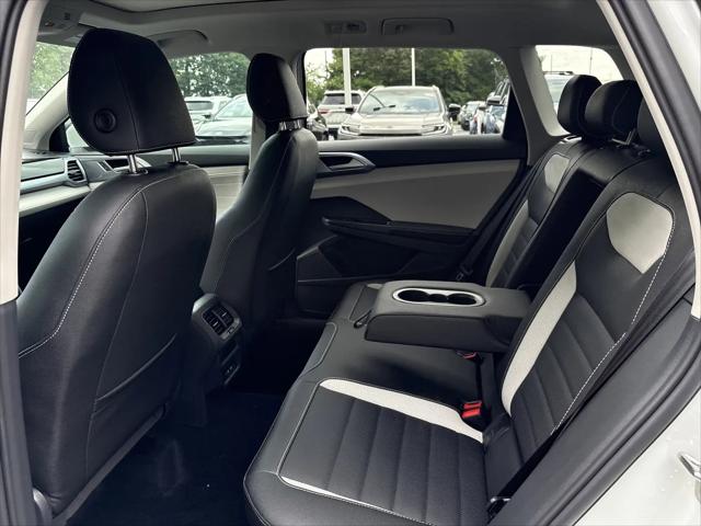2026 Volkswagen Taos SEL