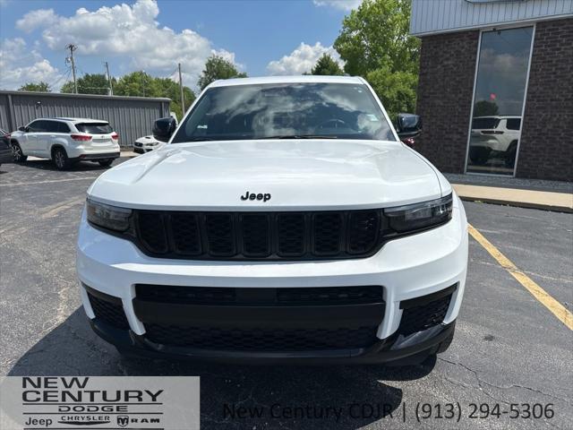 2023 Jeep Grand Cherokee L Altitude 4x4