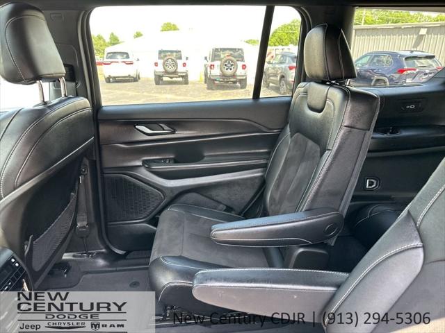 2023 Jeep Grand Cherokee L Altitude 4x4