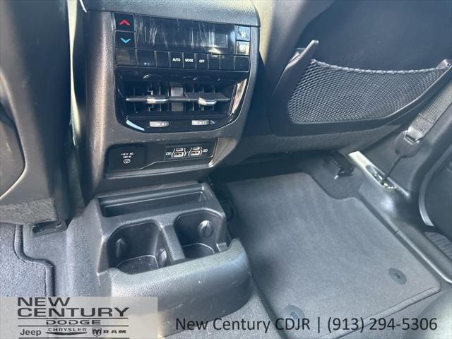 2023 Jeep Grand Cherokee L Altitude 4x4