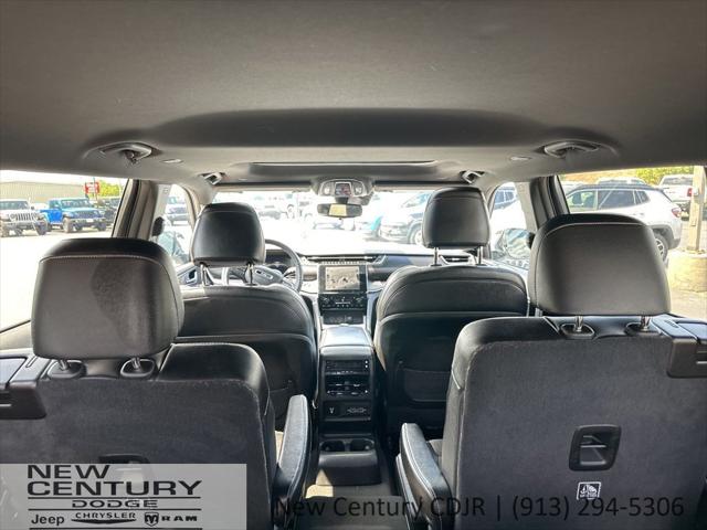 2023 Jeep Grand Cherokee L Altitude 4x4