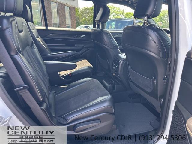 2023 Jeep Grand Cherokee L Altitude 4x4