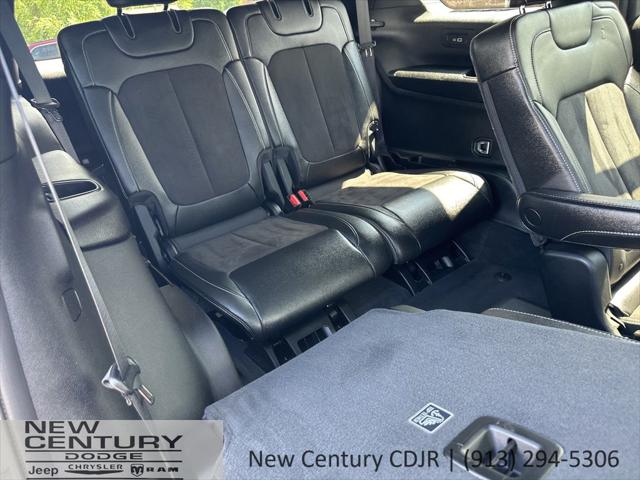 2023 Jeep Grand Cherokee L Altitude 4x4