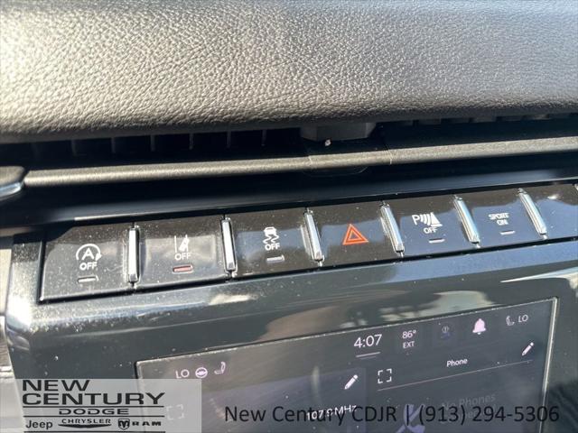 2023 Jeep Grand Cherokee L Altitude 4x4