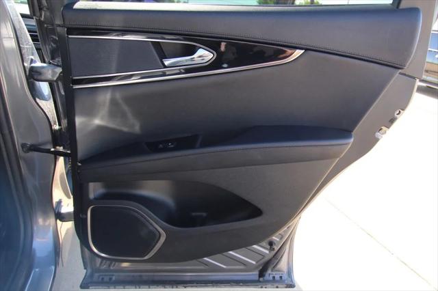2023 Lincoln Nautilus Standard