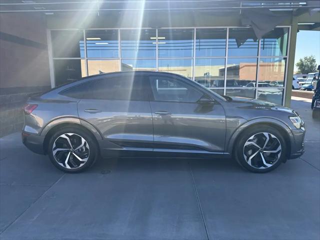2024 Audi e-tron S line Premium Plus quattro