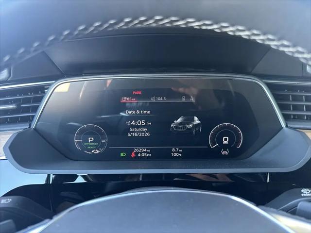 2024 Audi e-tron S line Premium Plus quattro