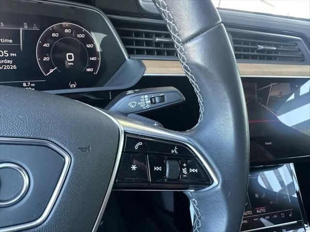 2024 Audi e-tron S line Premium Plus quattro