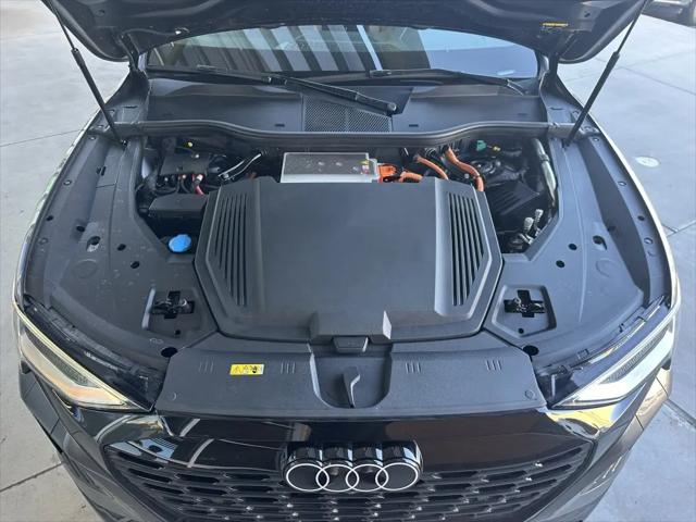 2024 Audi e-tron S line Premium Plus quattro