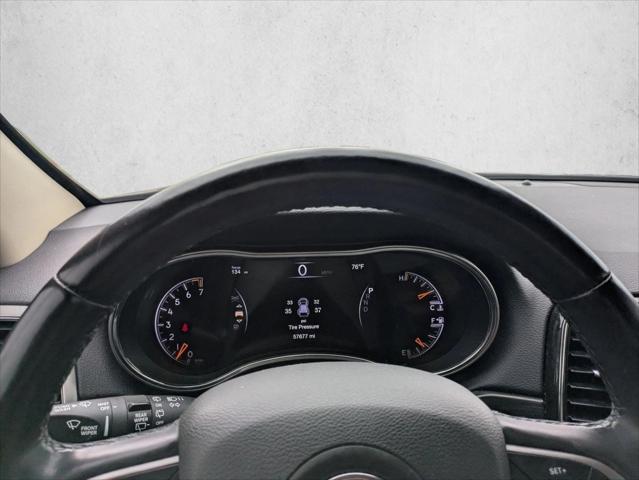 2022 Jeep Grand Cherokee Laredo E 4x4
