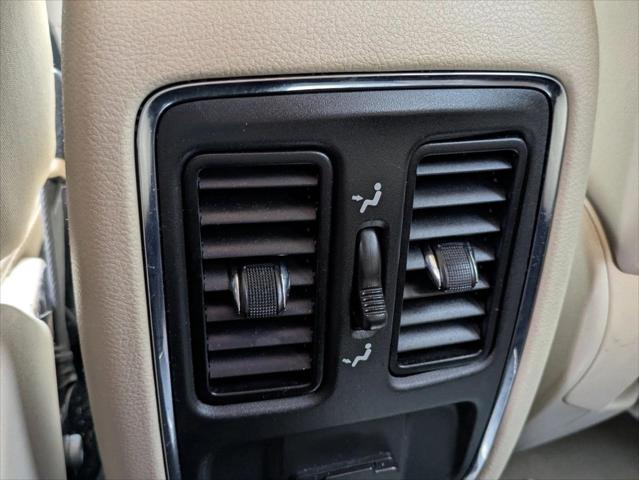 2022 Jeep Grand Cherokee Laredo E 4x4