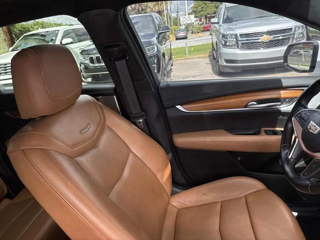 2021 Cadillac XT5 FWD Premium Luxury