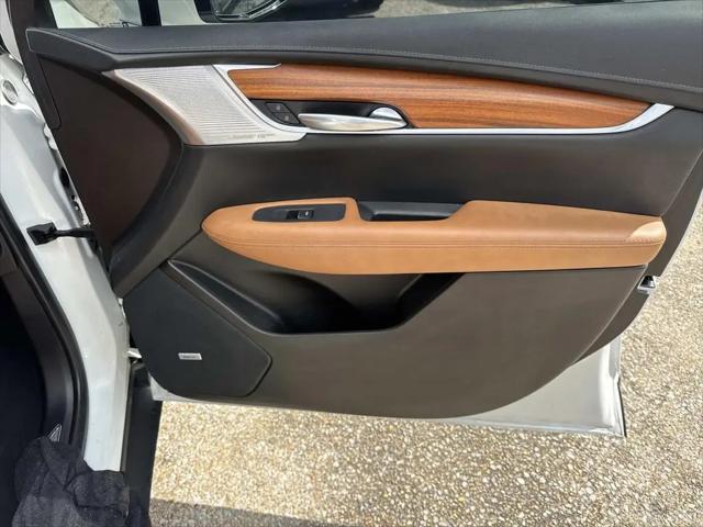 2021 Cadillac XT5 FWD Premium Luxury
