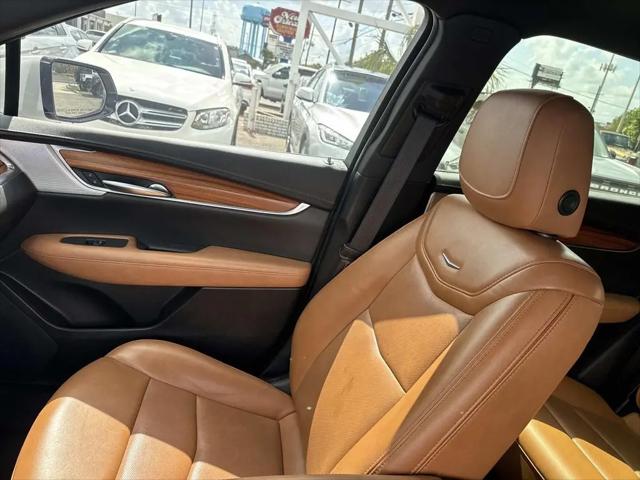 2021 Cadillac XT5 FWD Premium Luxury