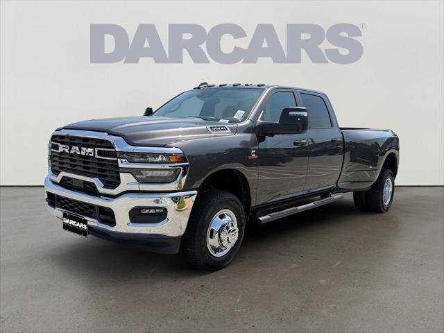 2026 RAM Ram 3500 RAM 3500 TRADESMAN CREW CAB 4X4 8 BOX