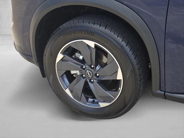 2024 Nissan Rogue SV FWD