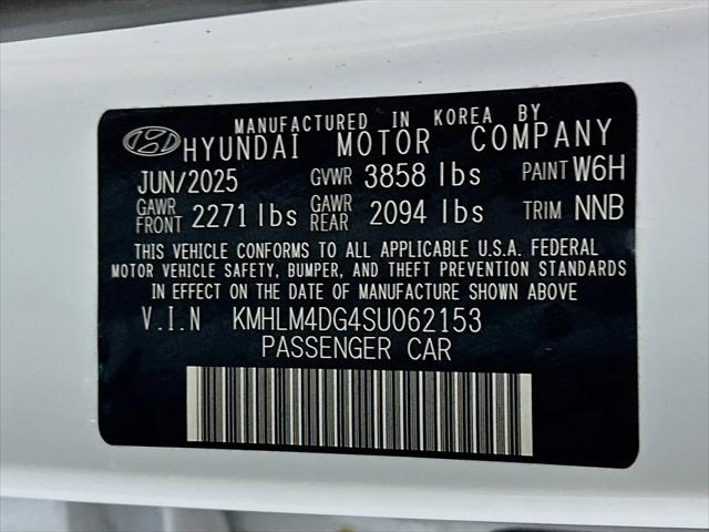 2025 Hyundai Elantra SEL Sport