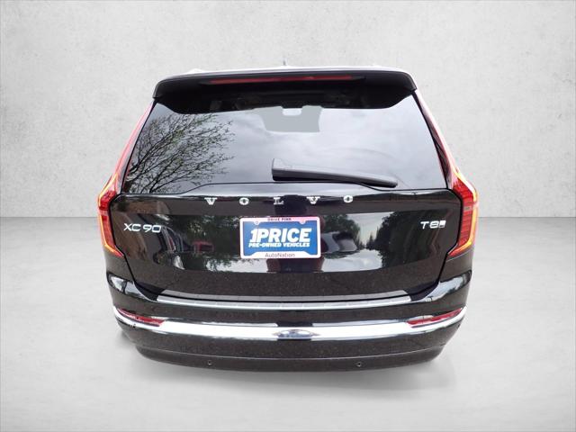 2025 Volvo XC90 Plug-In Hybrid T8 Plus 7-Seater