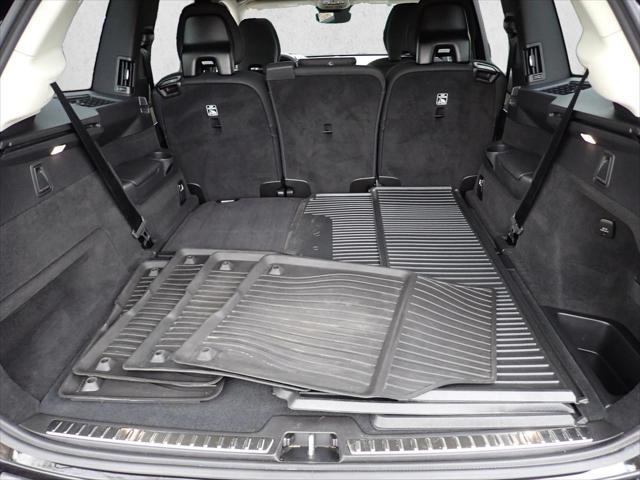 2025 Volvo XC90 Plug-In Hybrid T8 Plus 7-Seater