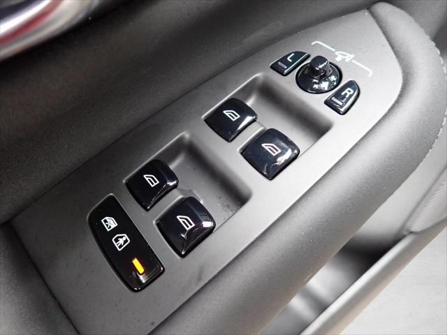 2025 Volvo XC90 Plug-In Hybrid T8 Plus 7-Seater