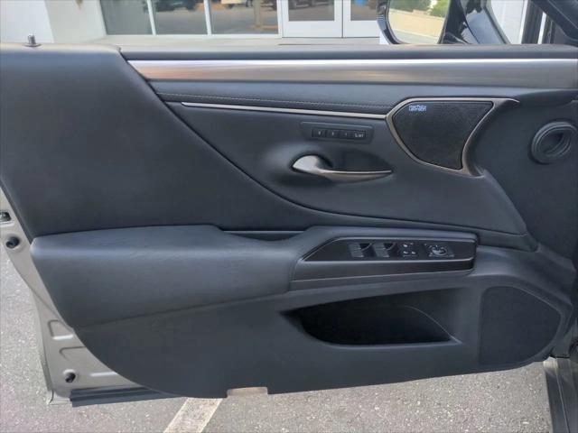 2019 Lexus ES 350 F SPORT