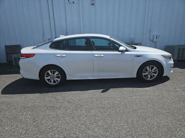 2017 Kia Optima LX