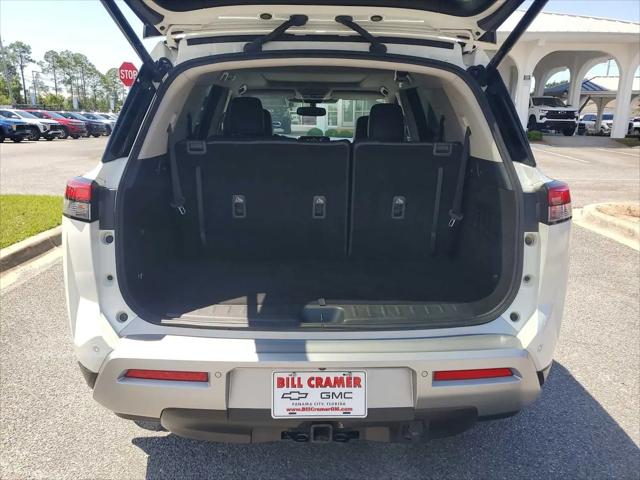 2022 Nissan Pathfinder Platinum 4WD
