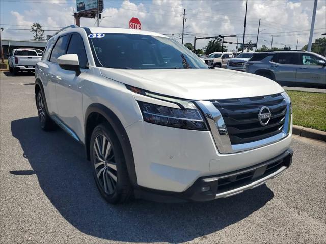 2022 Nissan Pathfinder Platinum 4WD