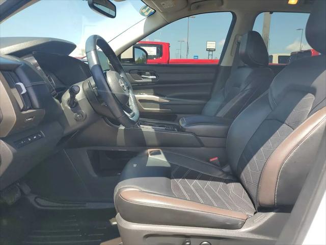 2022 Nissan Pathfinder Platinum 4WD
