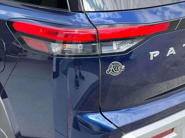 2024 Nissan Pathfinder Platinum 4WD