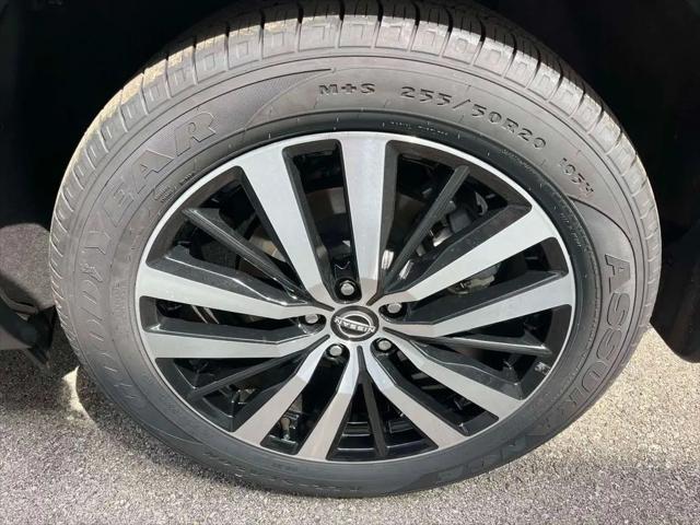 2024 Nissan Pathfinder Platinum 4WD