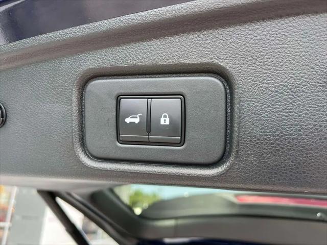2024 Nissan Pathfinder Platinum 4WD