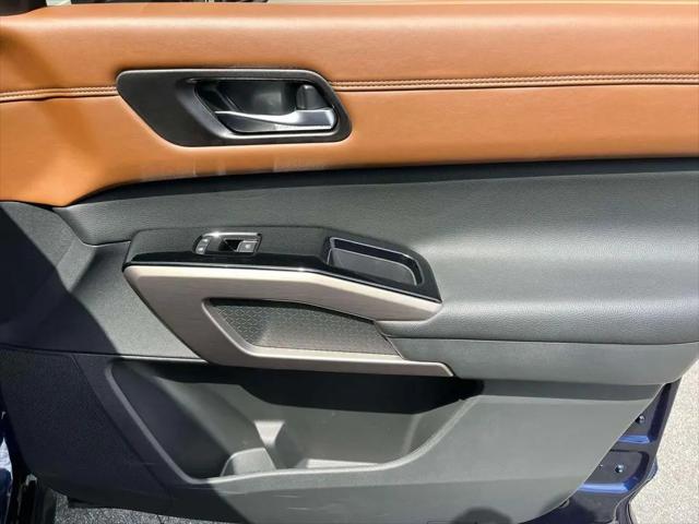 2024 Nissan Pathfinder Platinum 4WD