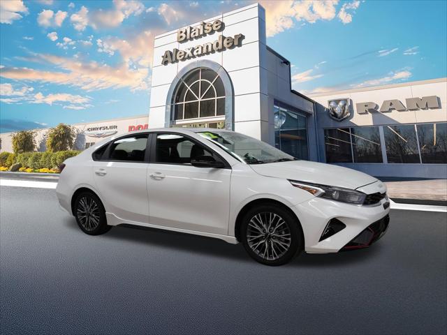 2022 Kia Forte GT-Line 2022 Kia Forte GT-Line
