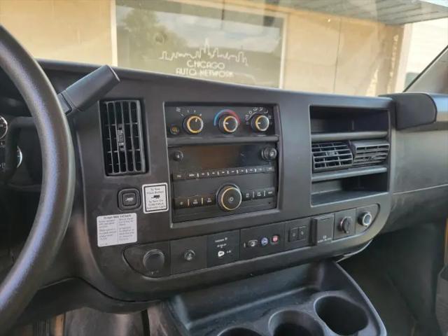 2022 GMC Savana Cutaway Work Van