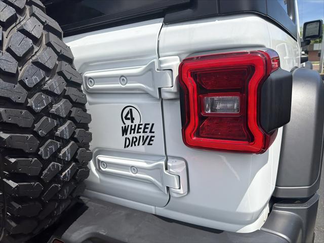 2022 Jeep Wrangler Unlimited Willys 4x4